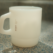 Load image into Gallery viewer, Momotini in A Mug